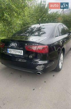 Седан Audi A6 2012 в 