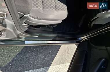 Универсал Audi A6 2004 в 