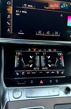 Седан Audi A6 2019 в 