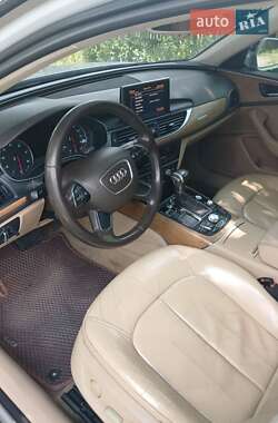 Седан Audi A6 2012 в 