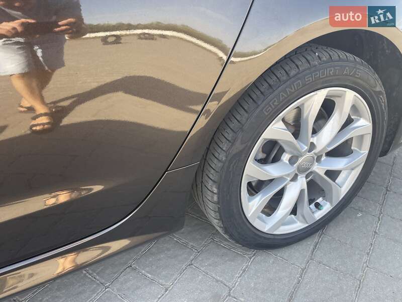 Седан Audi A6 2016 в Николаеве