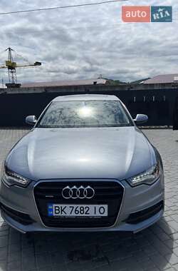 Седан Audi A6 2013 в 