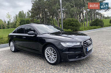 Седан Audi A6 2015 в 
