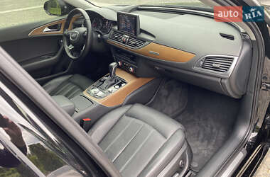 Седан Audi A6 2015 в 
