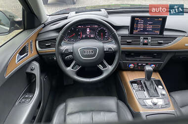 Седан Audi A6 2015 в 