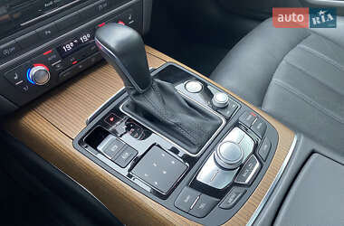 Седан Audi A6 2015 в 