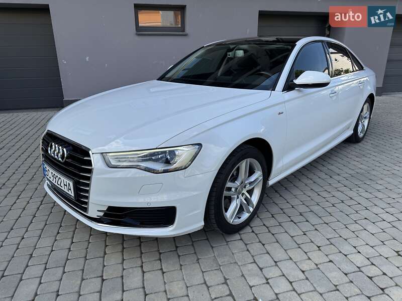 Седан Audi A6 2015 в 