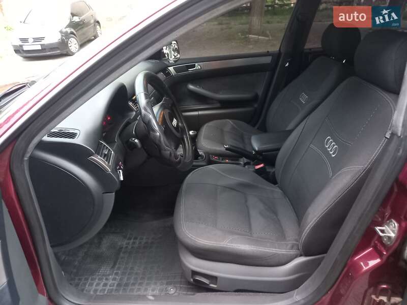 Седан Audi A6 2001 в Софиевке