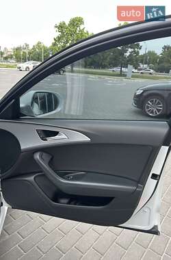 Седан Audi A6 2015 в 
