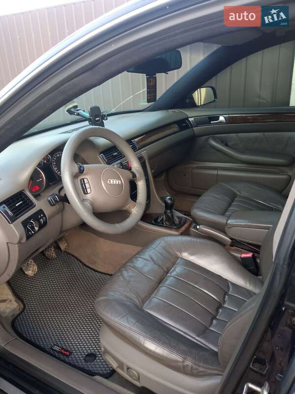 Седан Audi A6 2002 в Новояворовске фото 46 Седан Audi A6 2002 в Новояворовске