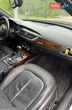 Седан Audi A6 2014 в 