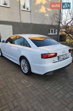 Седан Audi A6 2018 в 
