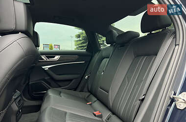 Седан Audi A6 2019 в 