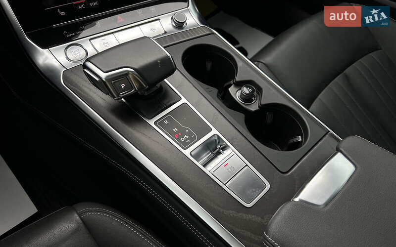 Седан Audi A6 2019 в Львове