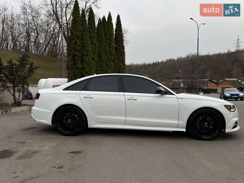 Седан Audi A6 2018 в Киеве