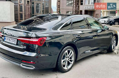 Седан Audi A6 2021 в 
