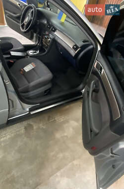 Седан Audi A6 1998 в 