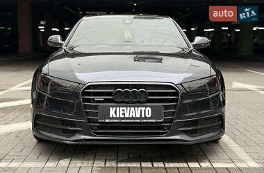 Седан Audi A6 2013 в 