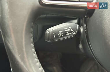 Седан Audi A6 2013 в 