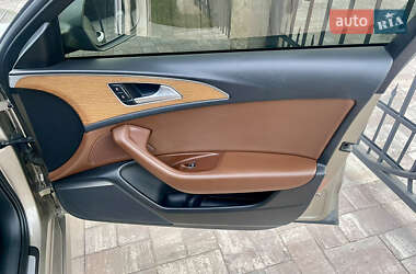 Седан Audi A6 2015 в 