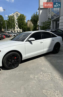 Седан Audi A6 2012 в 