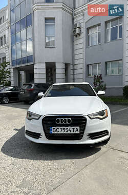 Седан Audi A6 2012 в 