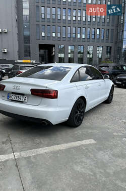 Седан Audi A6 2012 в 