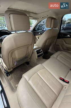 Седан Audi A6 2012 в 