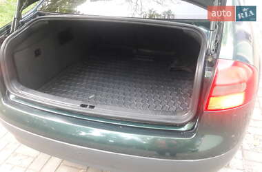 Седан Audi A6 1997 в 