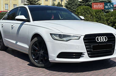 Седан Audi A6 2014 в 