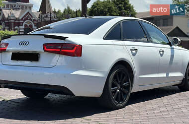 Седан Audi A6 2014 в 