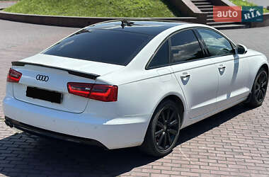Седан Audi A6 2014 в 