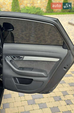 Седан Audi A6 2010 в 