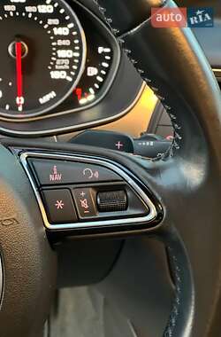 Седан Audi A6 2015 в 