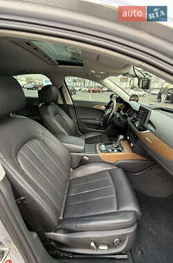 Седан Audi A6 2015 в 