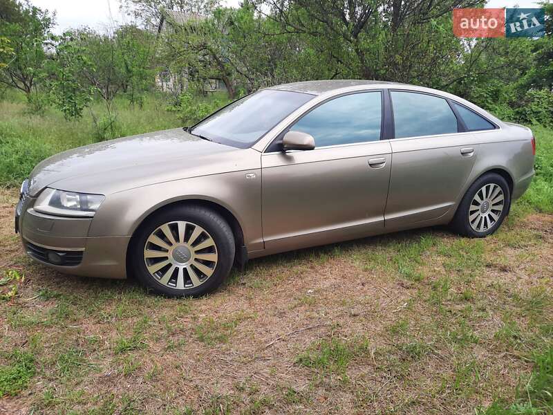Седан Audi A6 2005 в Кременчуге