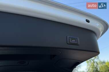 Универсал Audi A6 2017 в 