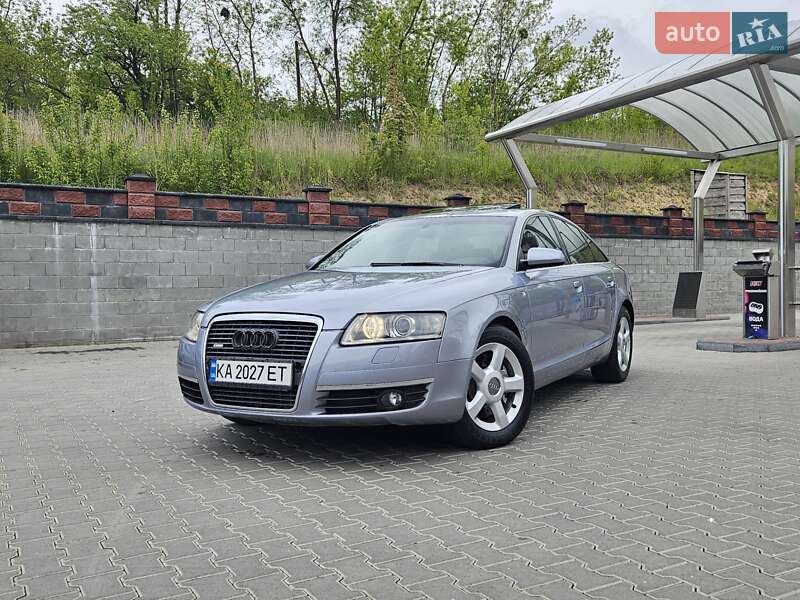 Седан Audi A6 2004 в 