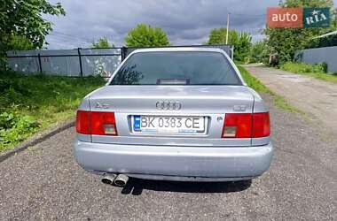 Седан Audi A6 1996 в 