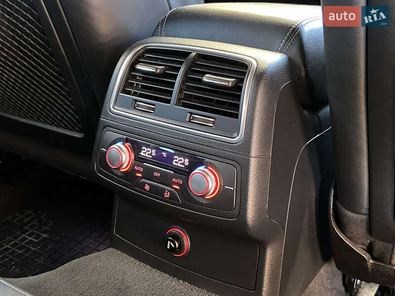 Седан Audi A6 2015 в Сваляве