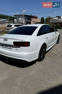Седан Audi A6 2017 в 