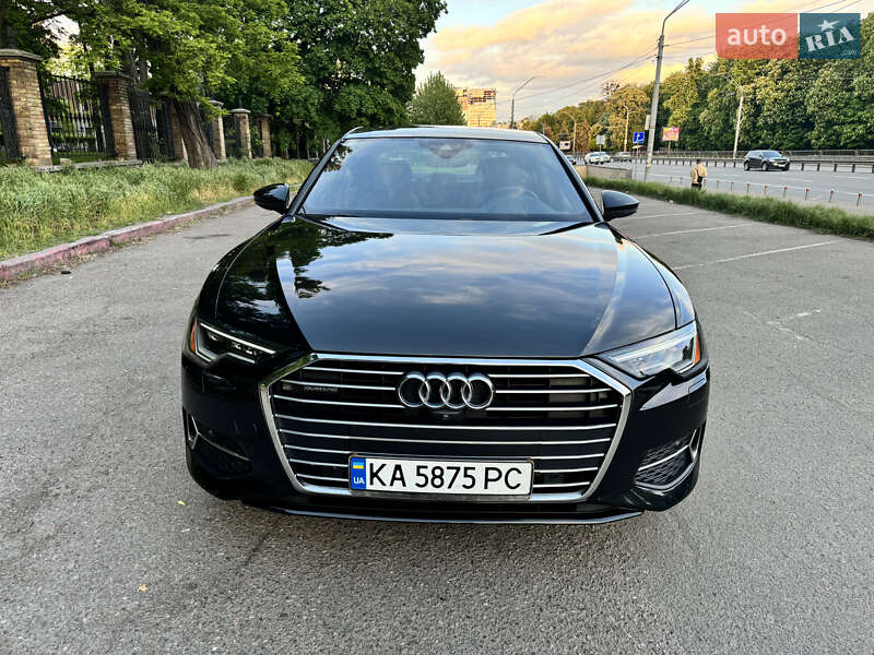 Седан Audi A6 2019 в 