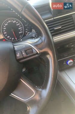 Седан Audi A6 2011 в 