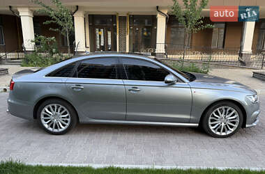 Седан Audi A6 2013 в 