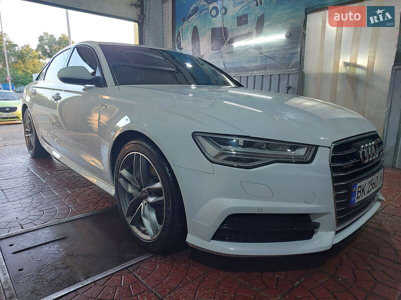 Седан Audi A6 2016 в Сумах