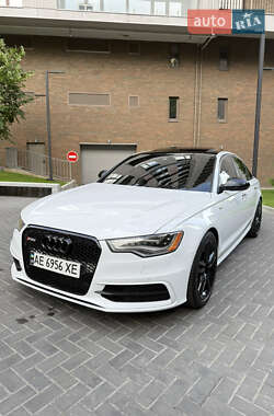 Седан Audi A6 2014 в Днепре
