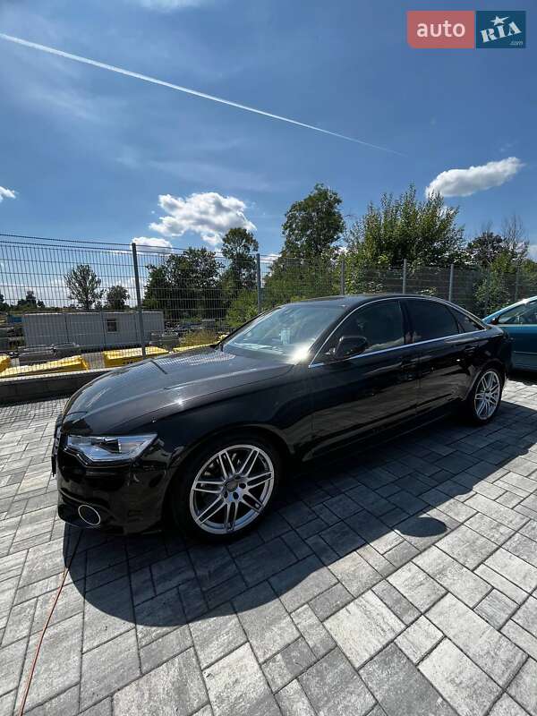 Седан Audi A6 2011 в 