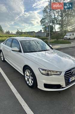Седан Audi A6 2015 в 