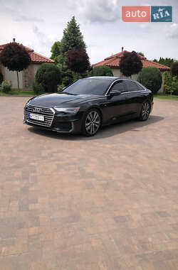 Седан Audi A6 2019 в 