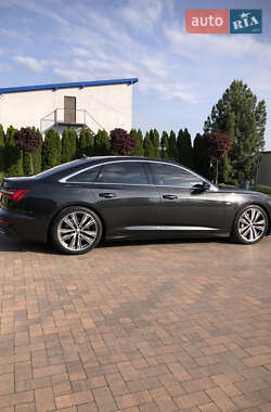 Седан Audi A6 2019 в 